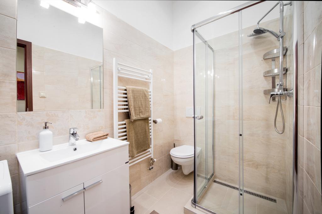 Little Boss Apartment Budapest Ngoại thất bức ảnh